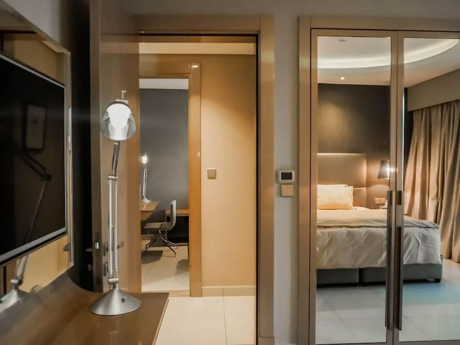 High Floor 2 Bedroom Apartment In Paramount Business Bay Dubai Holiday home