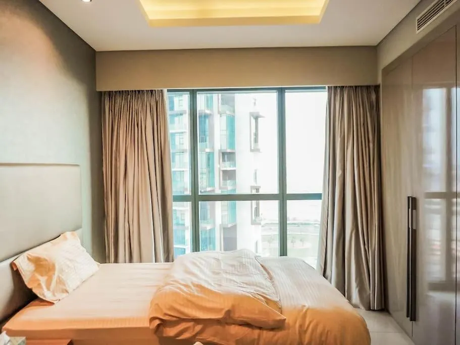 High Floor 2 Bedroom Apartment In Paramount Business Bay Dubai Holiday home